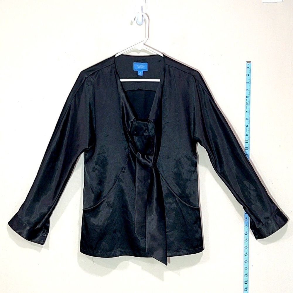 Black Simply Vera By Vera Wang Long Sleeve Dress Top. Size 6.